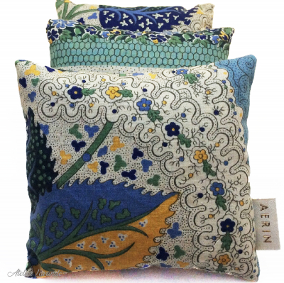 Travail à façon sachets de lavande de Provence Travail à façon sachets de lavande de Provence