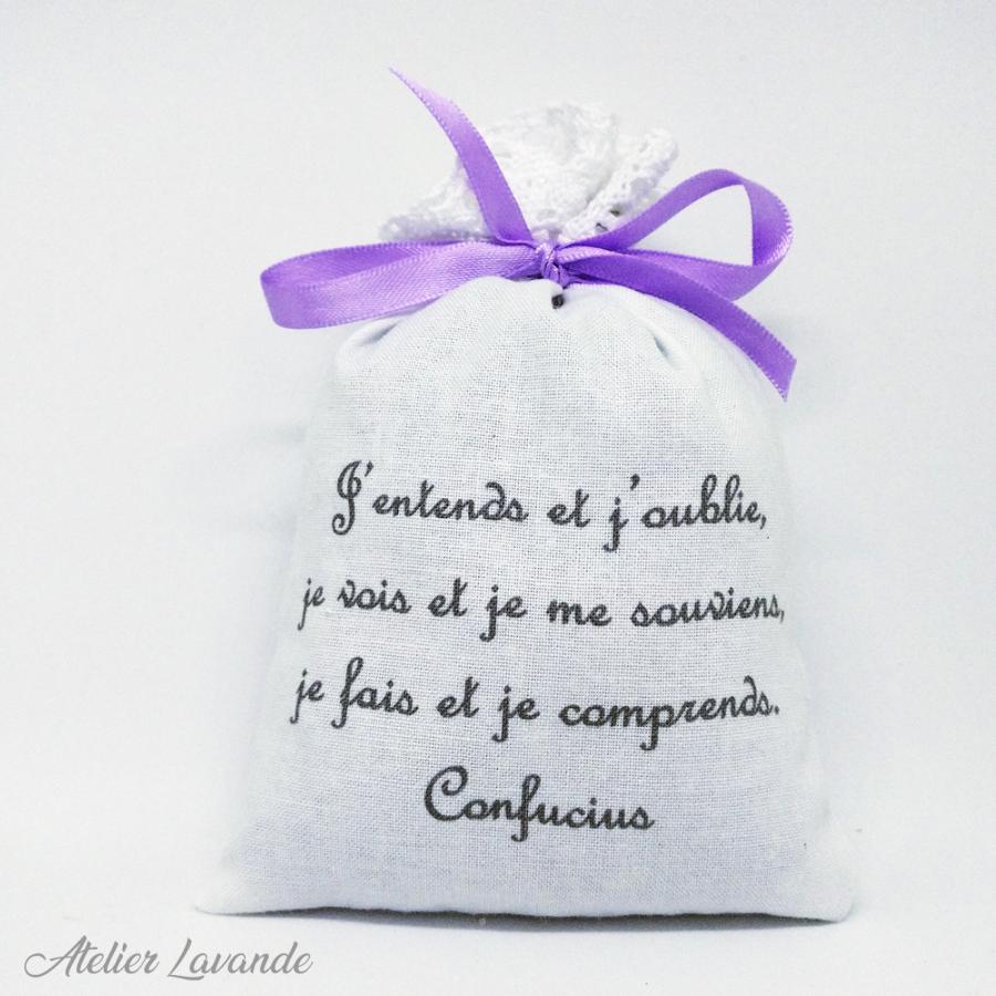 Sachet de lavande avec citation de Confucius Sachet de lavande avec citation de Confucius