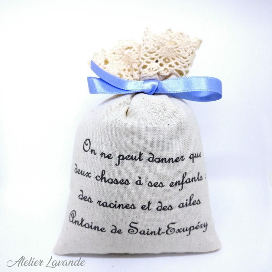 Sachet de lavande avec citation de Saint-Exupery Sachet de lavande avec citation de Saint-Exupery